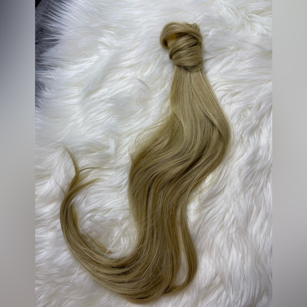 Ponytail hair extensions 👱🏻‍♀️